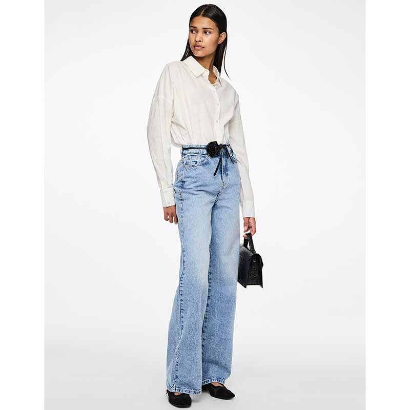 Pieces PCSelma HW Wide Jeans Noos Light Blue Denim - J BY J Fashion